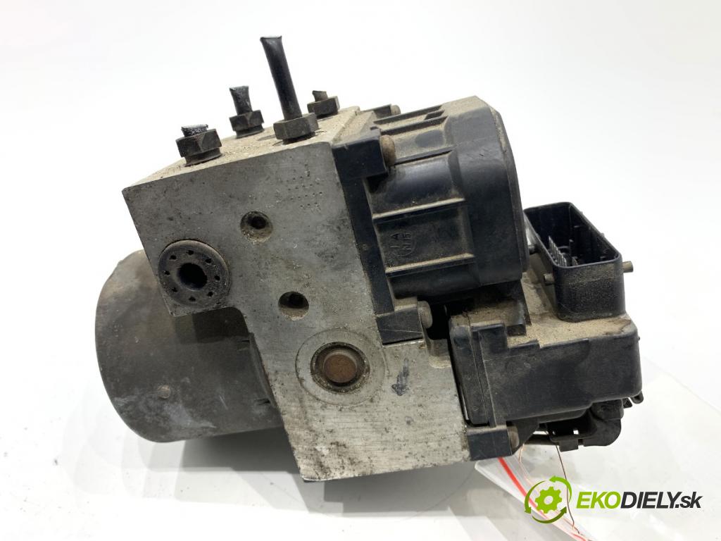 AUDI A6 C5 sedan 1997 110 kW 1.8 T 1781 Pumpa ABS 0273004281 (Pumpa ABS)