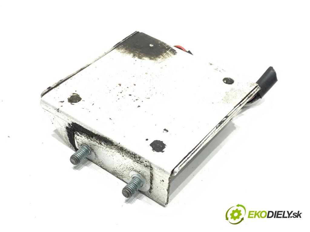AUDI A6 C5 sedan 1997 110 kW 1.8 T 1781 Modul ventilátora 8D0959493