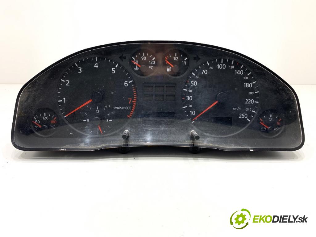 AUDI A6 C5 sedan 1997 110 kW 1.8 T 1781 Prístrojovka 4B0919860L (Prístrojová doska)