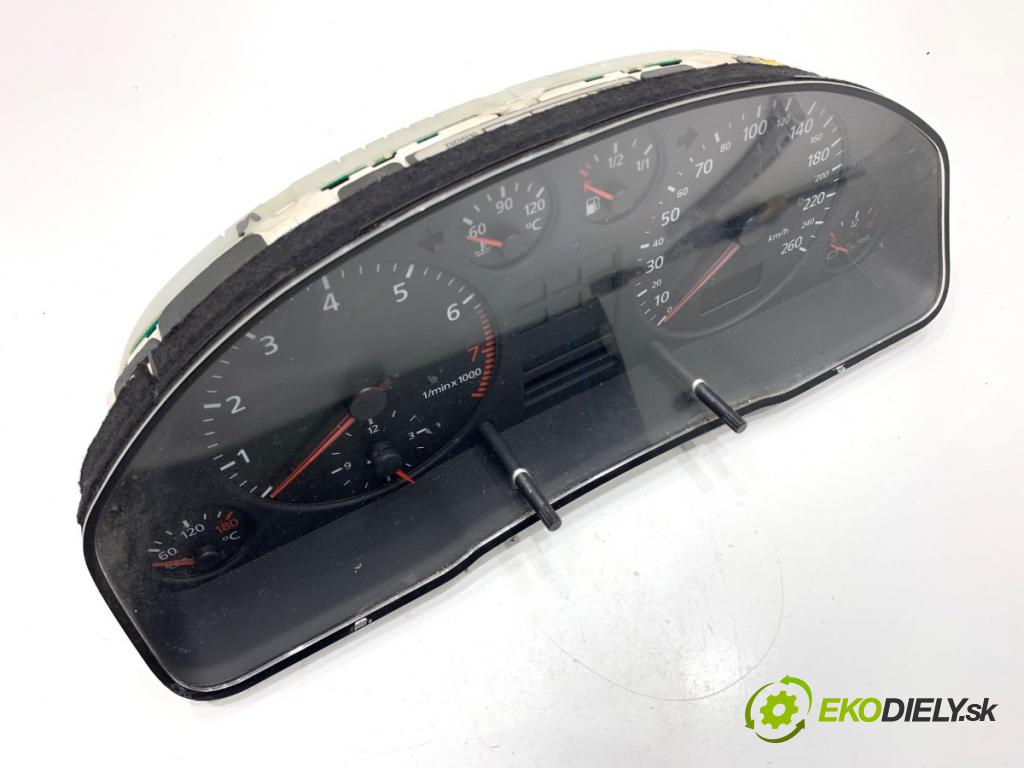 AUDI A6 C5 sedan 1997 110 kW 1.8 T 1781 Prístrojovka 4B0919860L (Prístrojová doska)