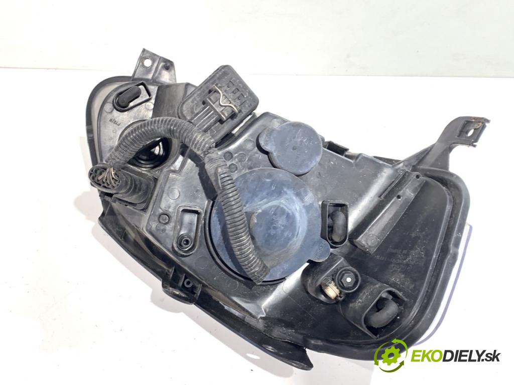VW FOX liftback 2006 40 kW 1.2 1198 Svetlomet ľavy predný