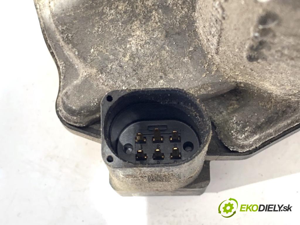 VW FOX liftback 2006 40 kW 1.2 1198 Škrtiaca klapka 03D133062E (Škrtiaca klapka)