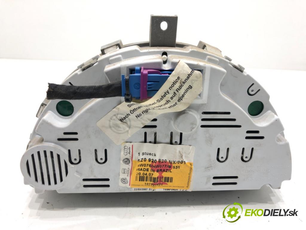 VW FOX liftback 2006 40 kW 1.2 1198 Prístrojovka 5Z0920820NX (Prístrojová doska)