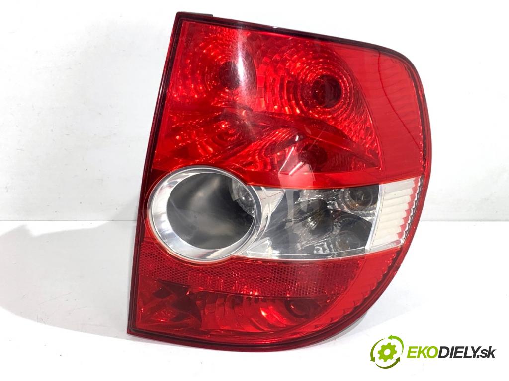 VW FOX liftback 2006 40 kW 1.2 1198 Svetlo pravy zad 5Z0945096