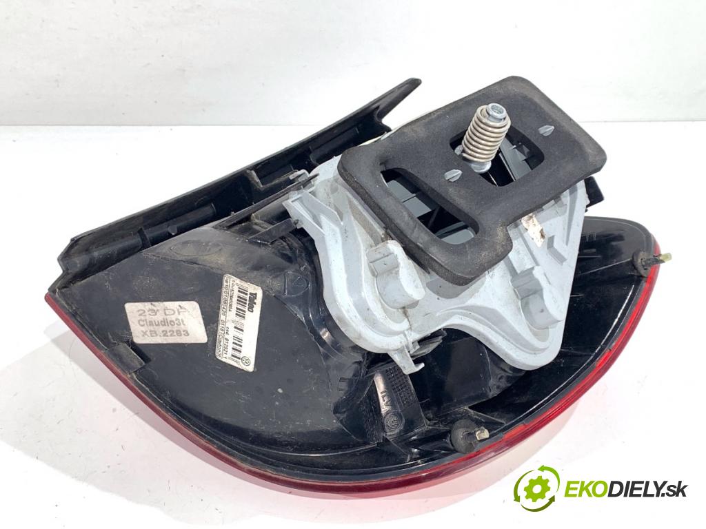 VW FOX liftback 2006 40 kW 1.2 1198 Svetlo ľavy zad 5Z09450965A