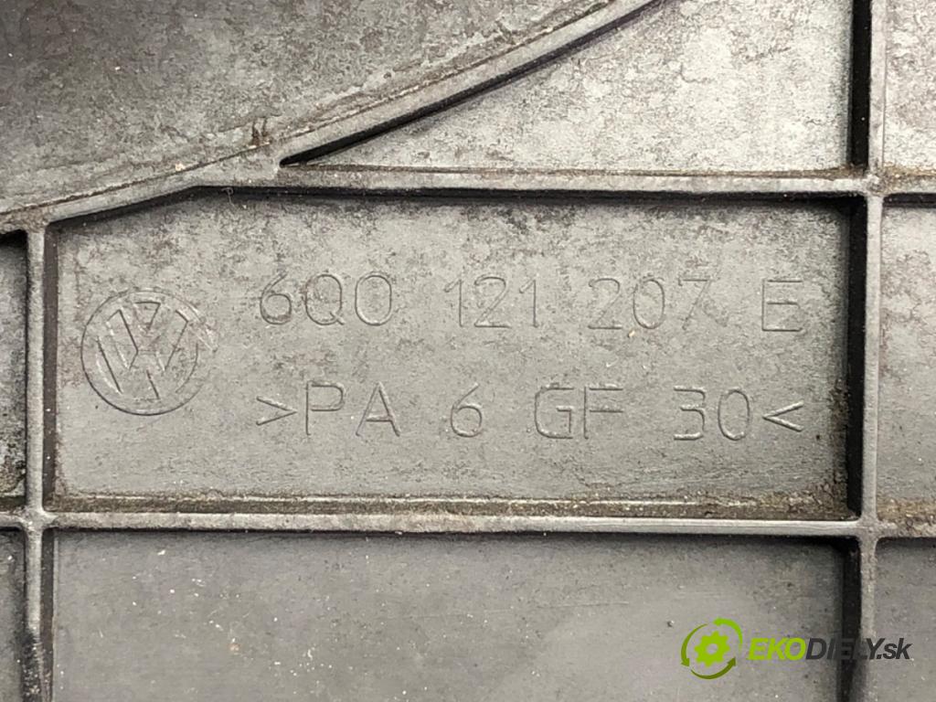 VW FOX liftback 2006 40 kW 1.2 1198 Ventilátor chladiča 6Q0121207E (Ventilátor)