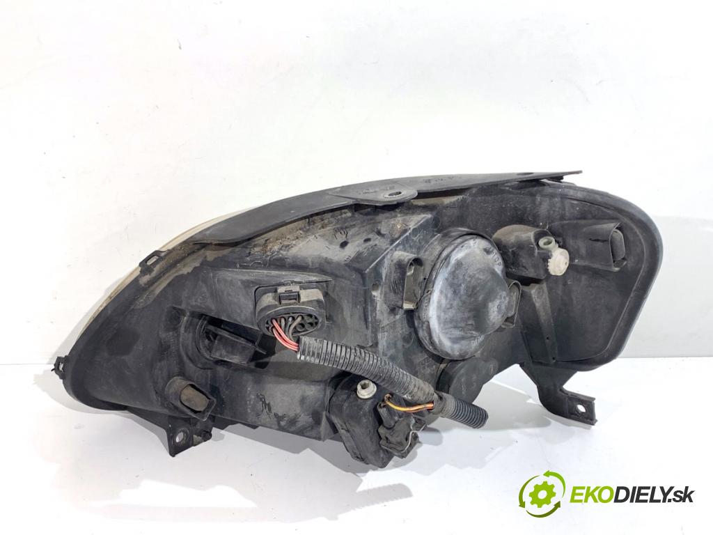 VW FOX liftback 2006 40 kW 1.2 1198 Svetlomet pravy predný