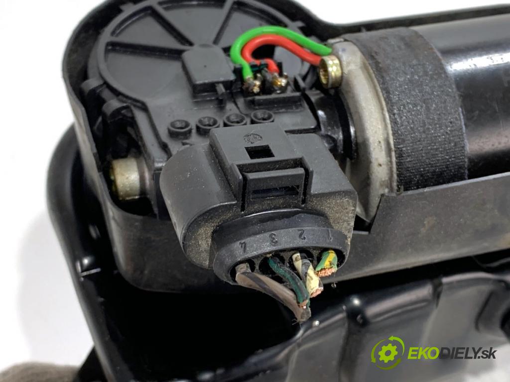 VW FOX liftback 2006 40 kW 1.2 1198 Mechanizmus stieračov predný 006B20070 (Motorček stieračov predný)