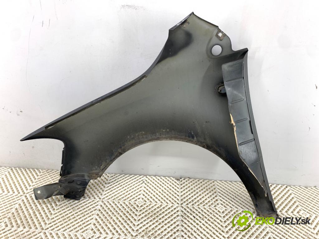 VW FOX liftback 2006 40 kW 1.2 1198 Blatník pravy predný