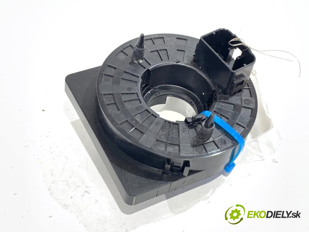 VW POLO IV 9N liftback 2005 47 kW 1.2 12V 1198 kroužek slimák airbag  (Airbag)