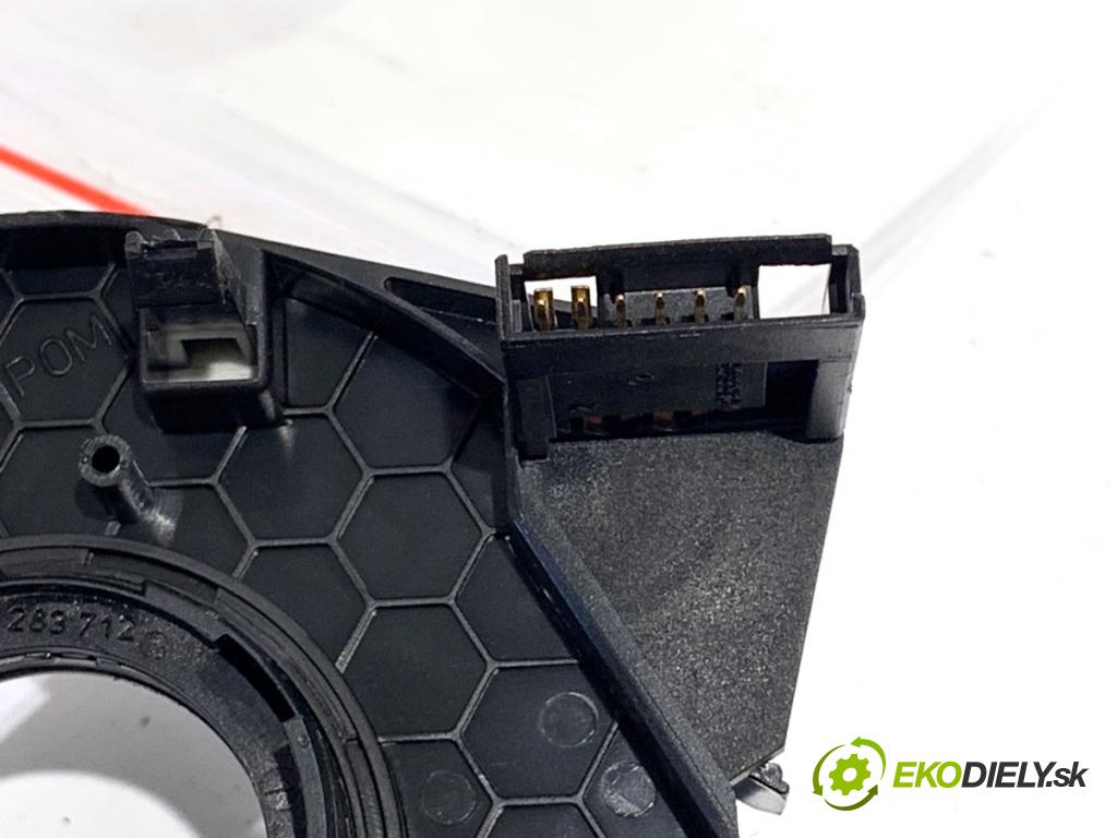 VW POLO IV 9N liftback 2005 47 kW 1.2 12V 1198 kroužek slimák airbag  (Airbag)