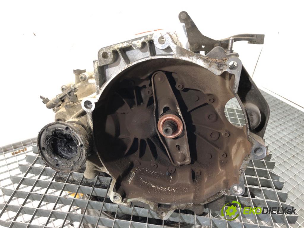 VW POLO IV 9N liftback 2005 47 kW 1.2 12V 1198 Prevodovka GSB (Prevodovka)