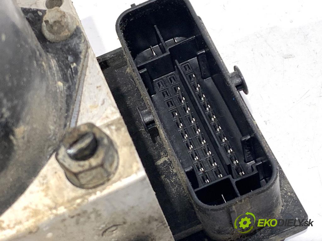 VW POLO IV 9N liftback 2005 47 kW 1.2 12V 1198 Pumpa ABS 6Q0614117S (Pumpa ABS)