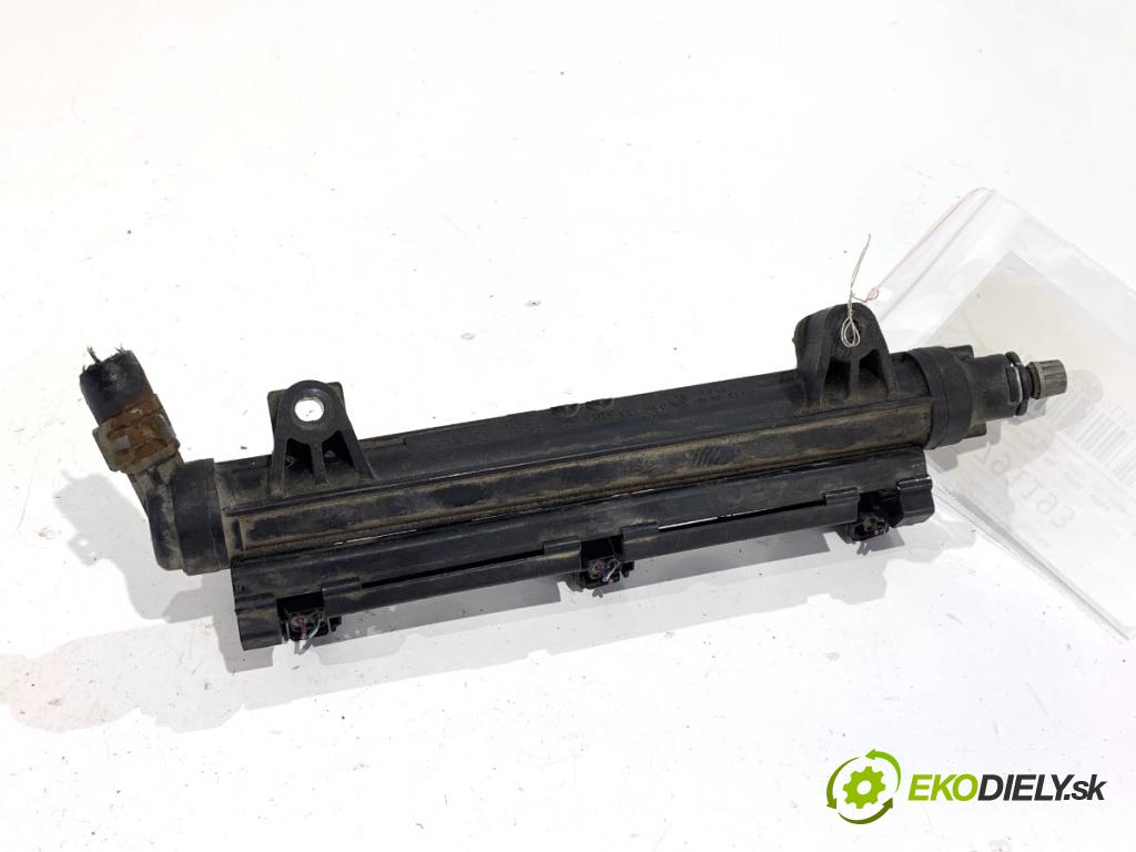 VW POLO IV 9N liftback 2005 47 kW 1.2 12V 1198 Lišta vstrekovacia 03E133320A (Vstrekovacia lišta)