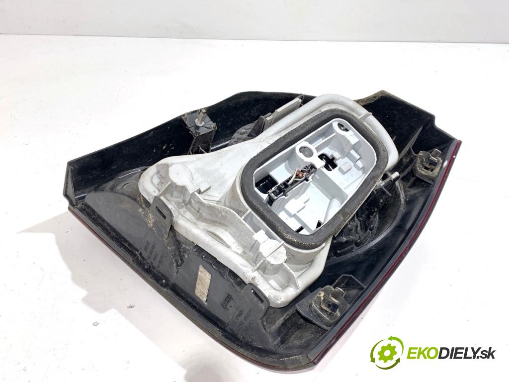 VW POLO IV 9N liftback 2005 47 kW 1.2 12V 1198 Svetlo ľavy zad 6Q6945095T