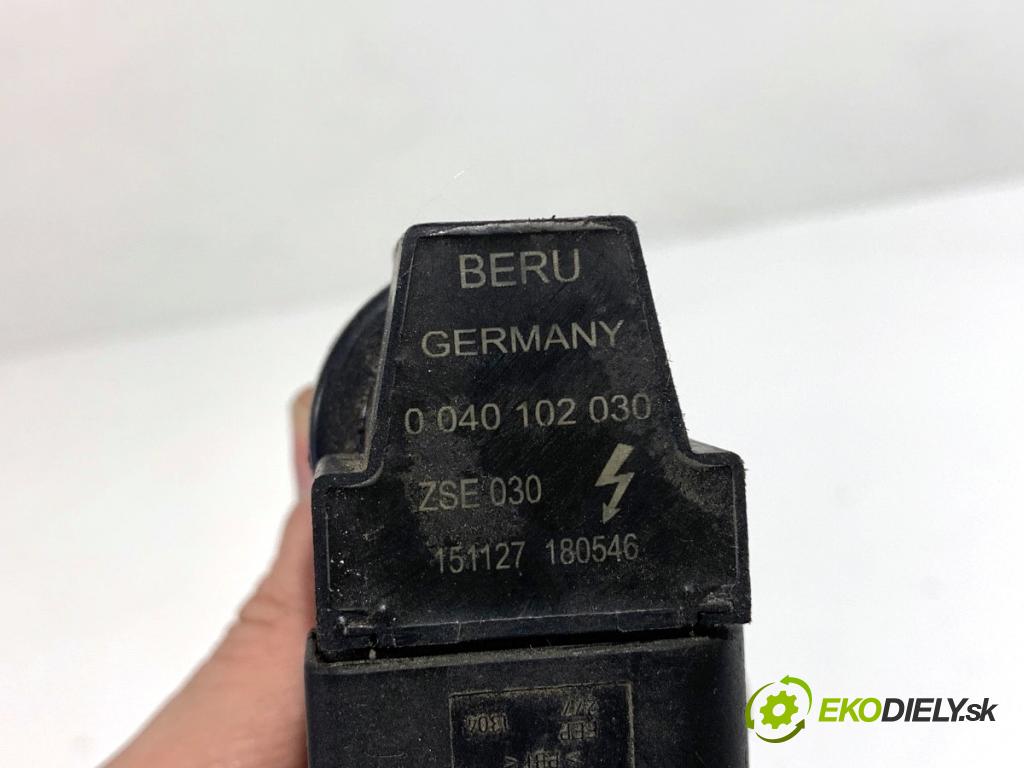 VW POLO IV 9N liftback 2005 47 kW 1.2 12V 1198 Cievka zapaľovacia 0040102030