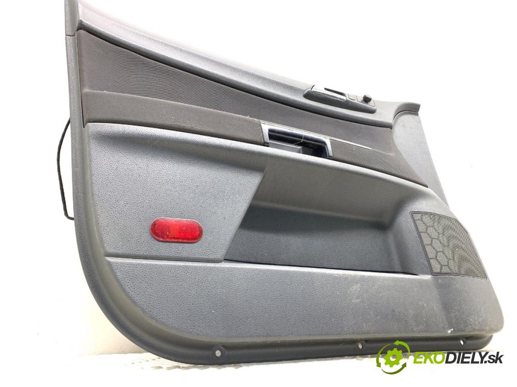 VW POLO IV 9N liftback 2005 47 kW 1.2 12V 1198 čalúnenie Dvere ľavy predný