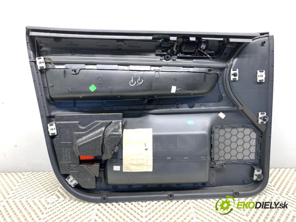 VW POLO IV 9N liftback 2005 47 kW 1.2 12V 1198 čalúnenie Dvere pravy predný