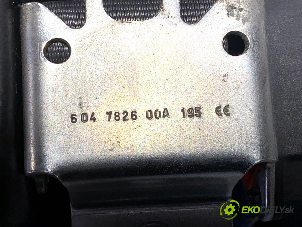 VW POLO IV 9N liftback 2005 47 kW 1.2 12V 1198 Držiak BEZPEČNOSŤ pravy predný 6Q4857706J