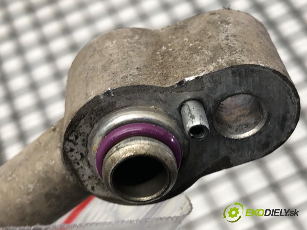 VW POLO IV 9N liftback 2005 47 kW 1.2 12V 1198 rúrka klimatizácie  (Rúrka klimatizácie)