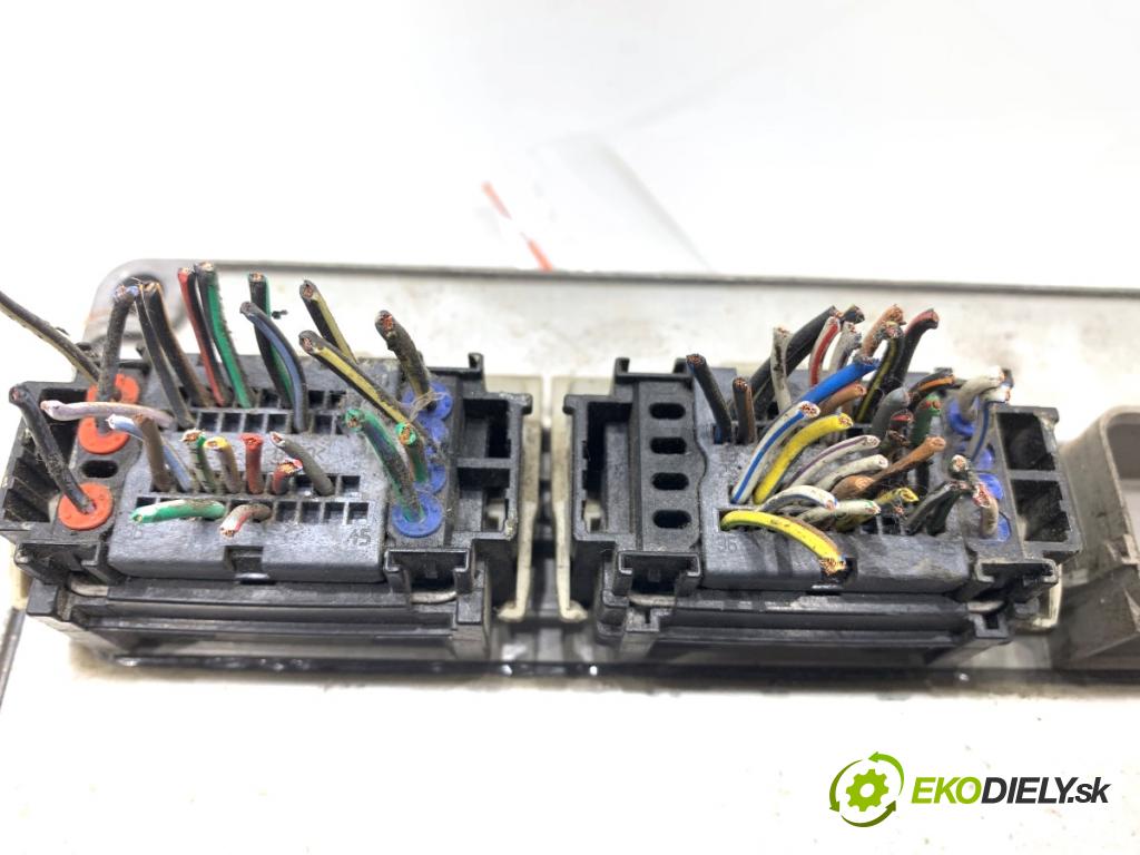 FORD FOCUS C-MAX nadwozie wielkoprzestrzenne (MPV) 2003 88 kW 1.8 1798 riadiaca jednotka Motor 3M51-12A650-GD (Riadiaca jednotka)