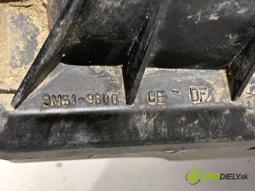 FORD FOCUS C-MAX nadwozie wielkoprzestrzenne (MPV) 2003 88 kW 1.8 1798 Obal filtra vzduchu 3M51-9600-CE (Obal vzduchového filtra)