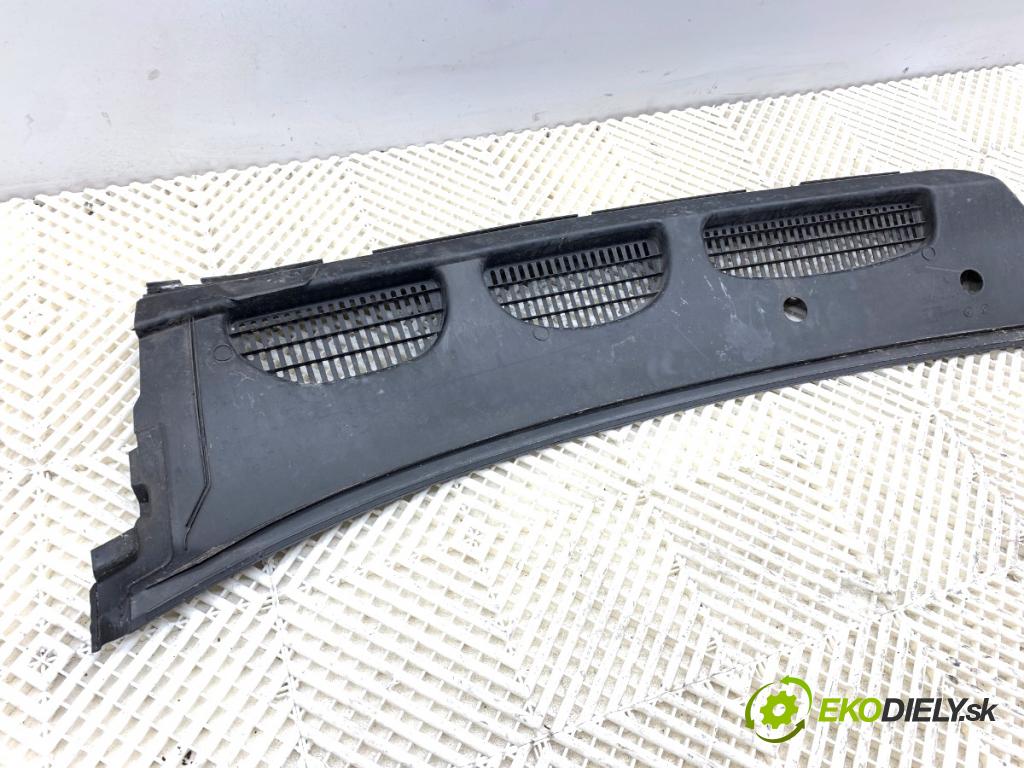 FORD FOCUS C-MAX nadwozie wielkoprzestrzenne (MPV) 2003 88 kW 1.8 1798 Torpédo, plast pod čelné okno 3M51-R02216-AG (Torpédo (plast pod čelným sklom))