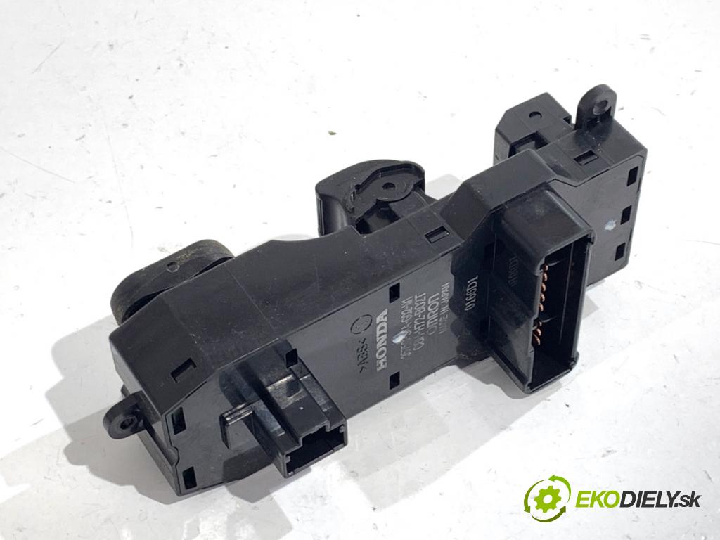 HONDA JAZZ II liftback 2007 61 kW 1.3 iDSi (GD1) 1339 Prepínač okien 35750-SAA-G02-M1 (Prepínacie páčky pod volantom)