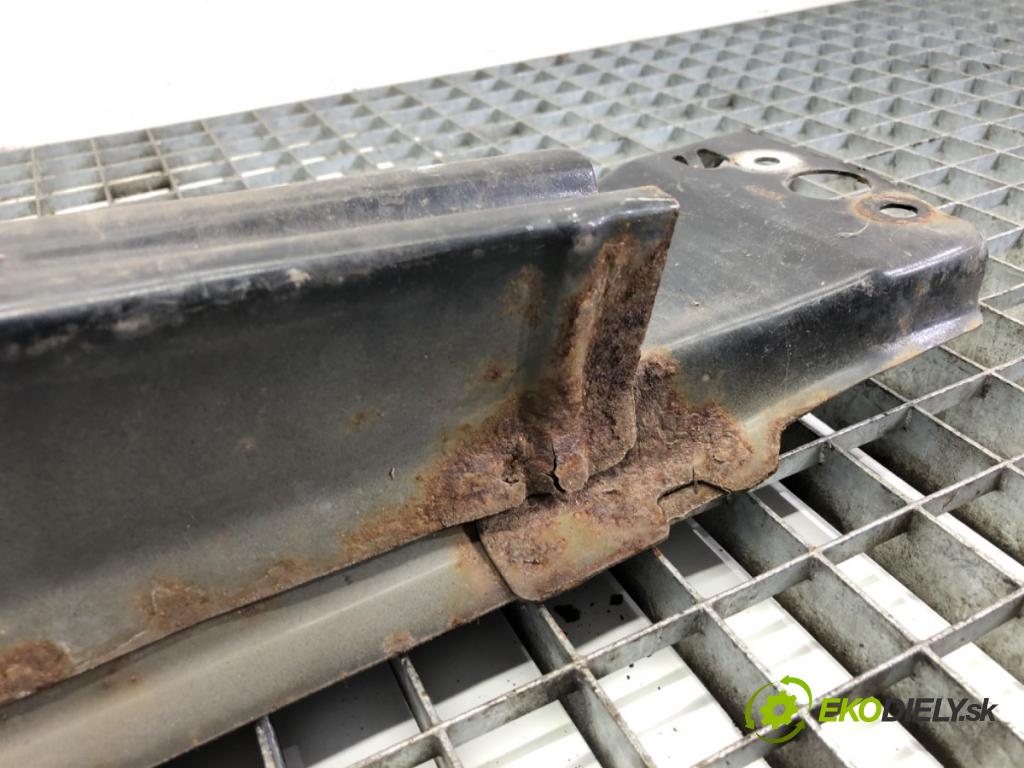 HONDA JAZZ II liftback 2007 61 kW 1.3 iDSi (GD1) 1339 výztuha nárazníka přední část  (Přední výztuha)