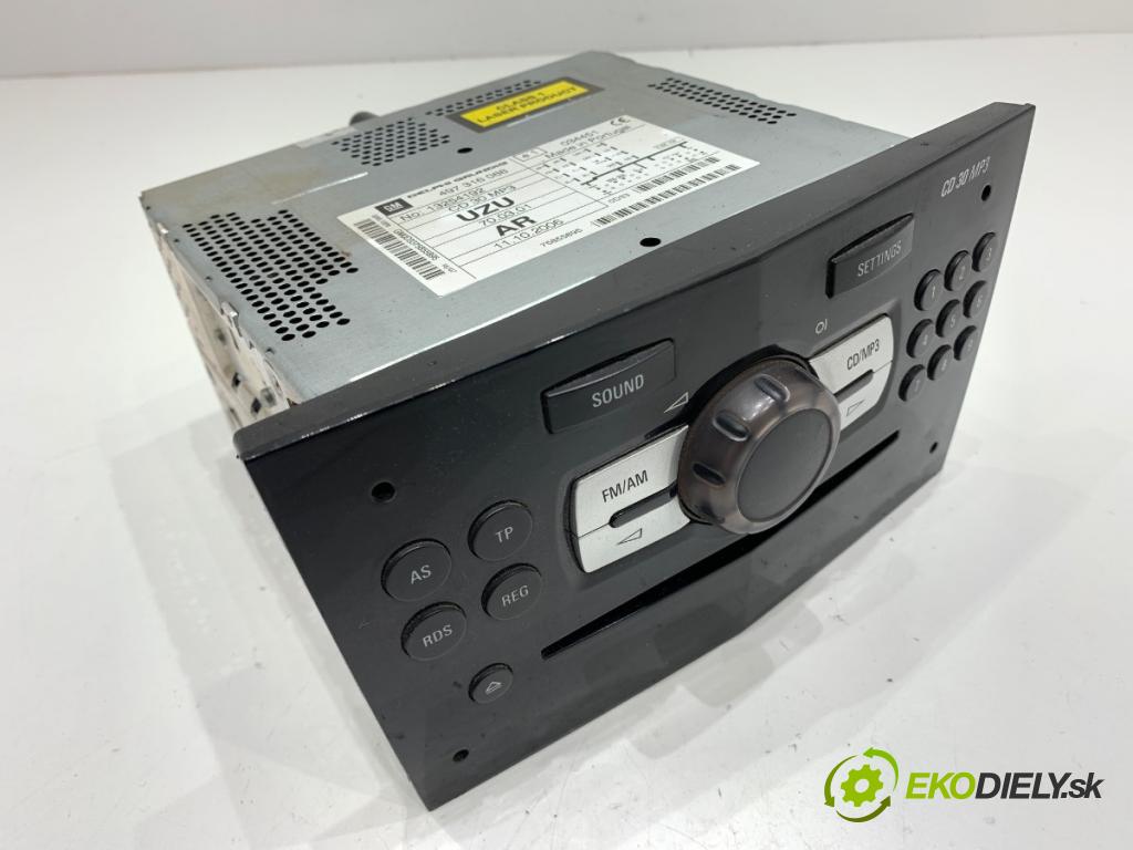 OPEL CORSA D liftback 2007 66 kW 1.4 (L08, L68) 1364 RADIO 13254192 (Audio zariadenie)