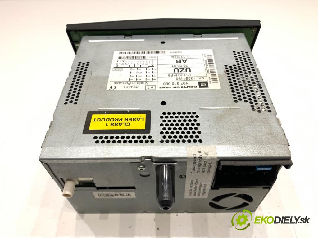 OPEL CORSA D liftback 2007 66 kW 1.4 (L08, L68) 1364 RADIO 13254192 (Audio zariadenie)