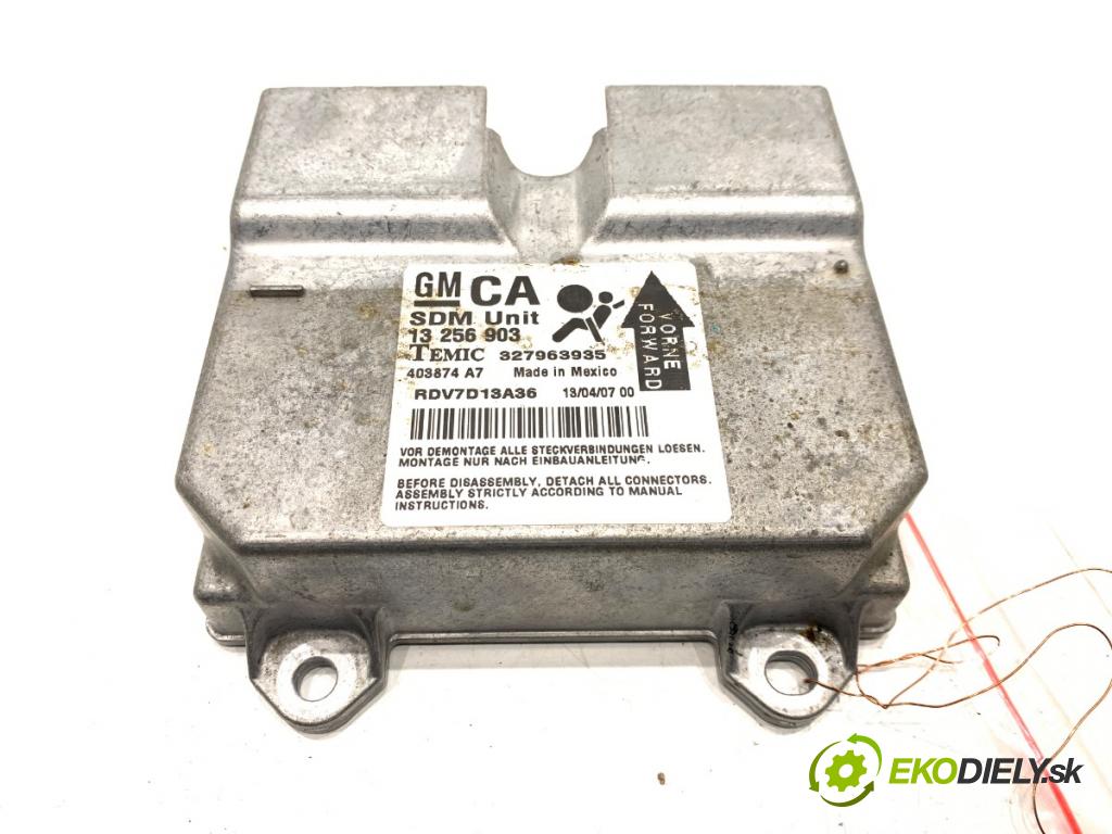 OPEL CORSA D liftback 2007 66 kW 1.4 (L08, L68) 1364 senzor airbag 13256903 (Snímač)