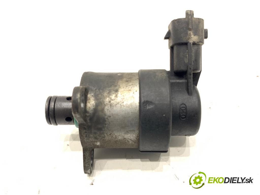 OPEL CORSA D liftback 2007 66 kW 1.4 (L08, L68) 1364 Regulátor tlaku paliva 0928400680 (Palivový systém ostatné)