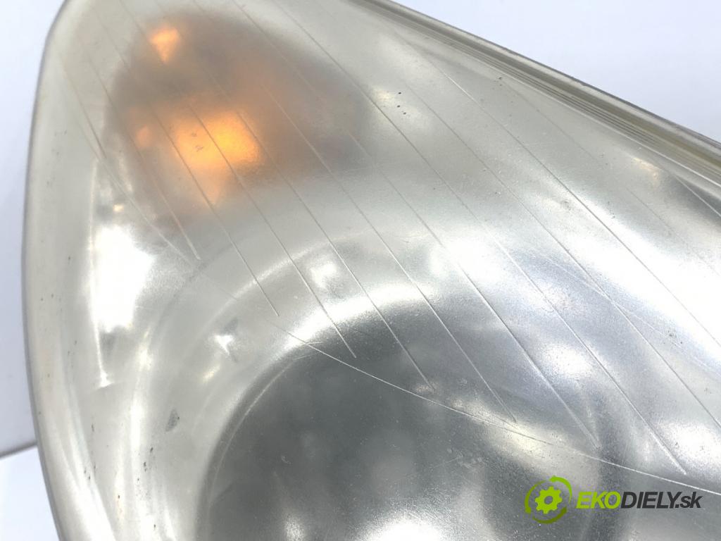 OPEL CORSA D liftback 2007 66 kW 1.4 (L08, L68) 1364 Svetlomet pravy predný 13186382