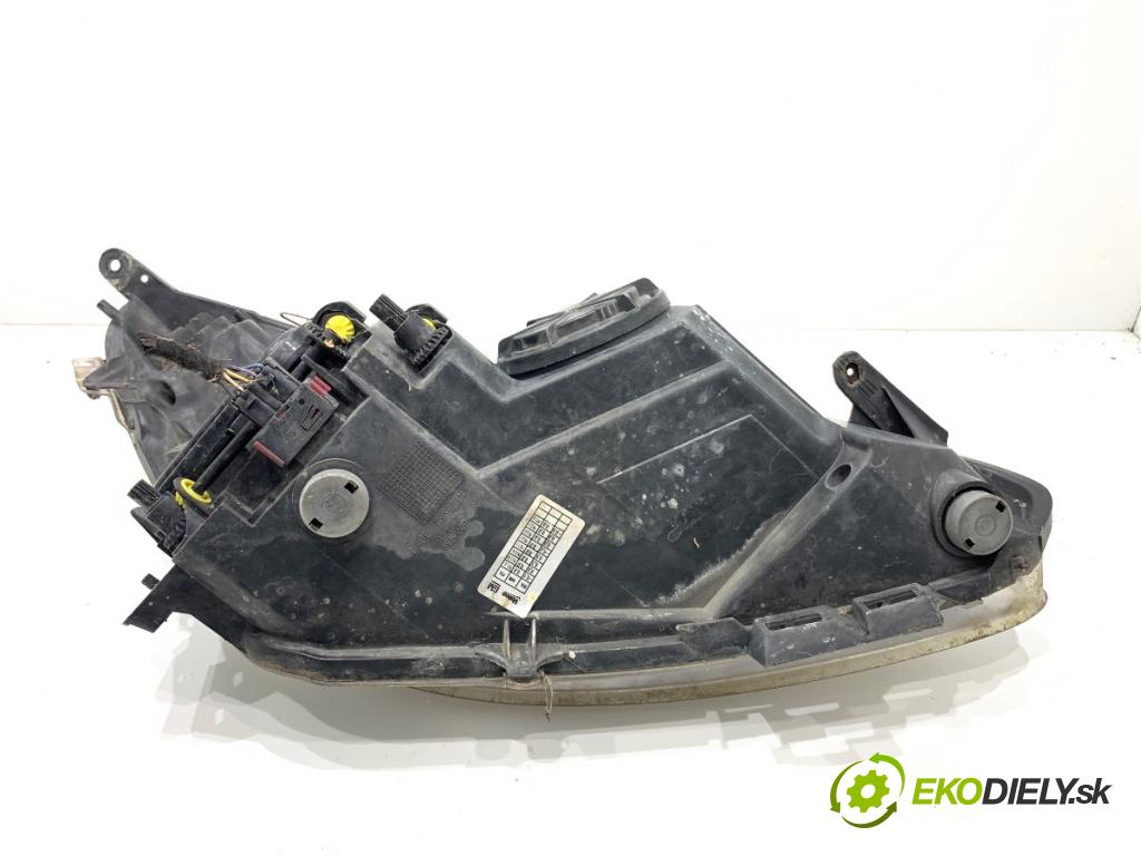OPEL CORSA D liftback 2007 66 kW 1.4 (L08, L68) 1364 Svetlomet ľavy predný 13186381