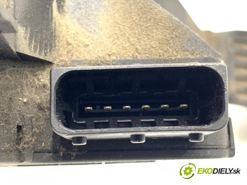 OPEL CORSA D liftback 2007 66 kW 1.4 (L08, L68) 1364 Potenciometer plynu 55702020 (Potenciometer plynového pedálu)