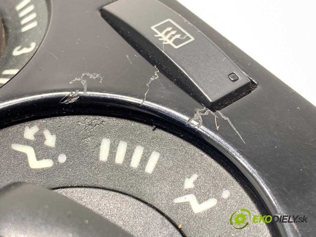 OPEL CORSA D liftback 2007 66 kW 1.4 (L08, L68) 1364 Panel ovládania kúrenia 466119570 (Prepínacie páčky pod volantom)