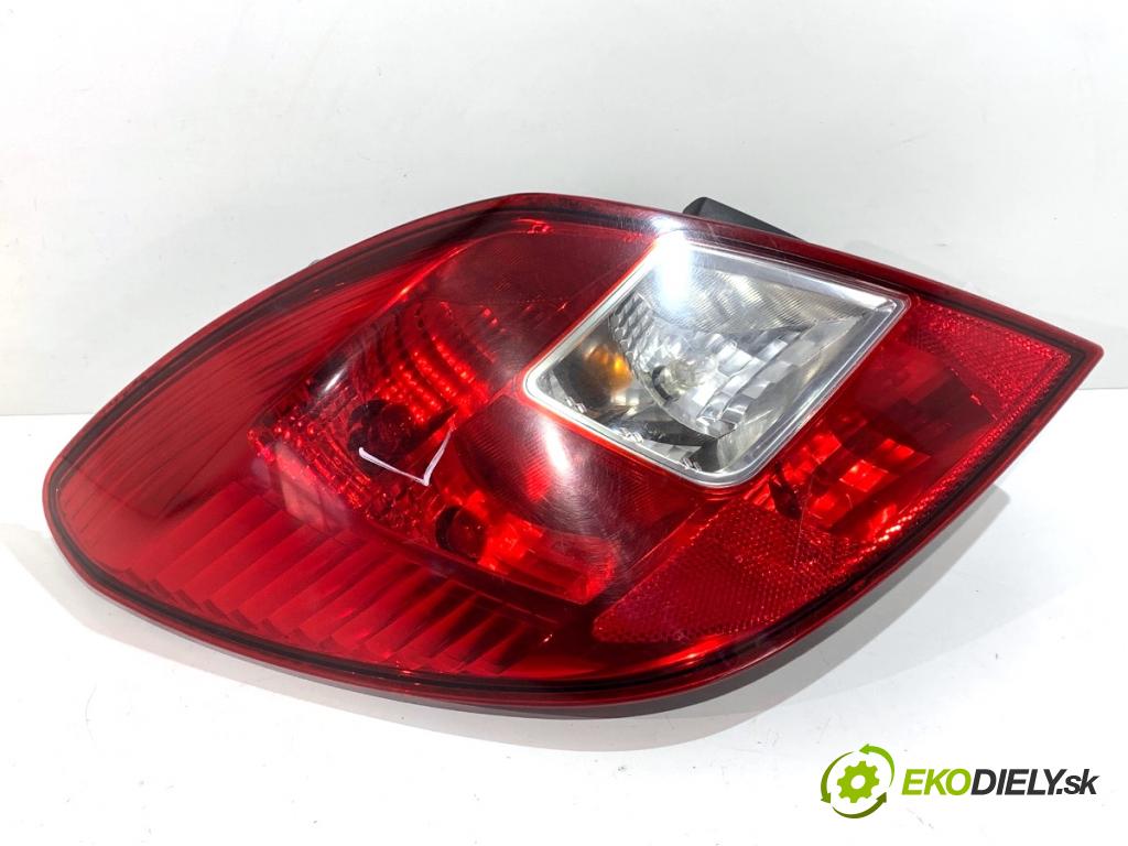 OPEL CORSA D liftback 2007 66 kW 1.4 (L08, L68) 1364 Svetlo ľavy zad 13269050