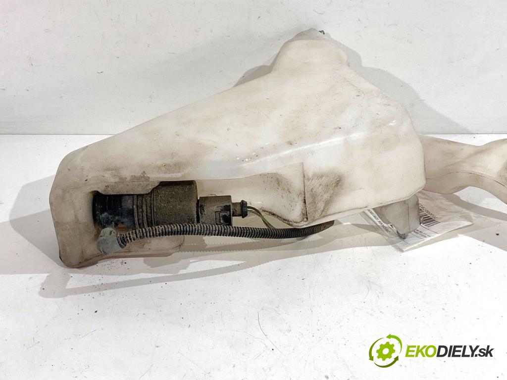 SKODA ROOMSTER nadwozie zamknięte / kombi 2007 59 kW 1.4 TDI 1422 Nádržka ostrekovačov