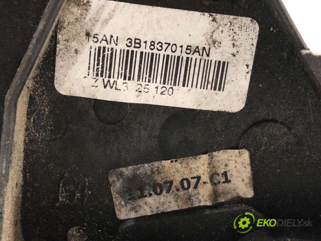 SKODA ROOMSTER nadwozie zamknięte / kombi 2007 59 kW 1.4 TDI 1422 zámok Dvere ľavy predný 3B1837015AN