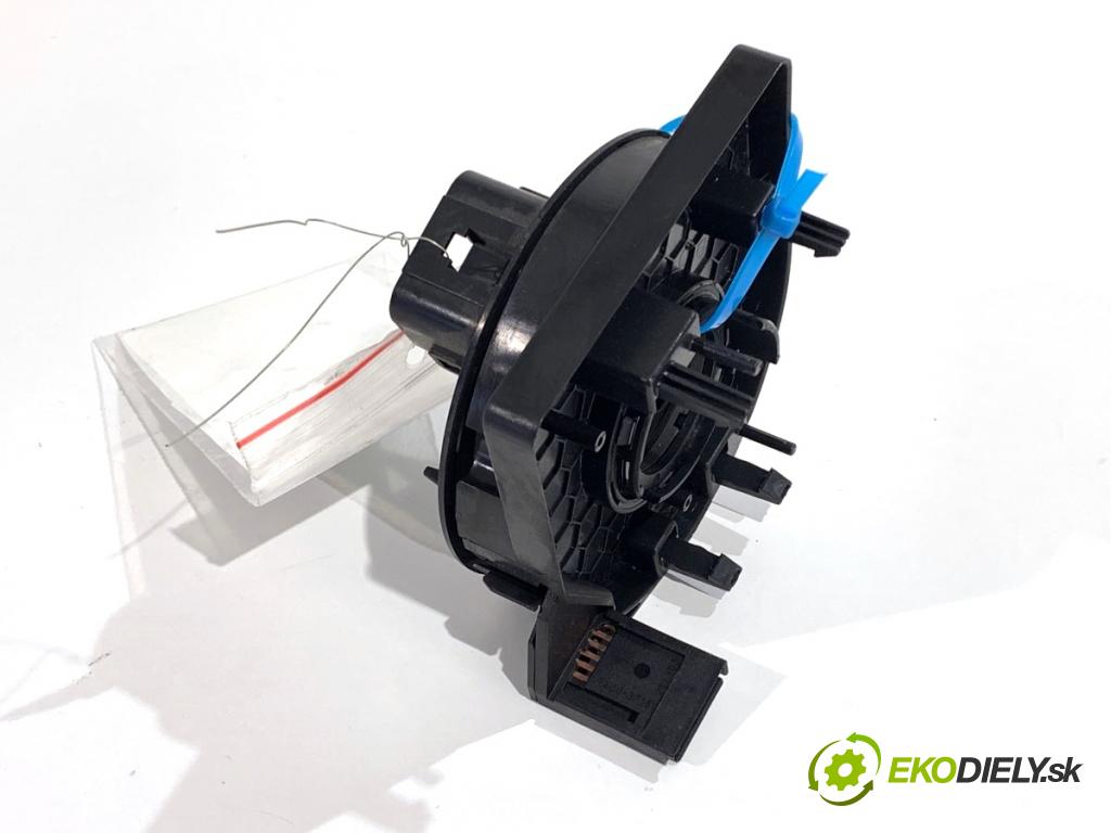 SKODA ROOMSTER nadwozie zamknięte / kombi 2007 59 kW 1.4 TDI 1422 kroužek slimák airbag 283396 (Airbag)