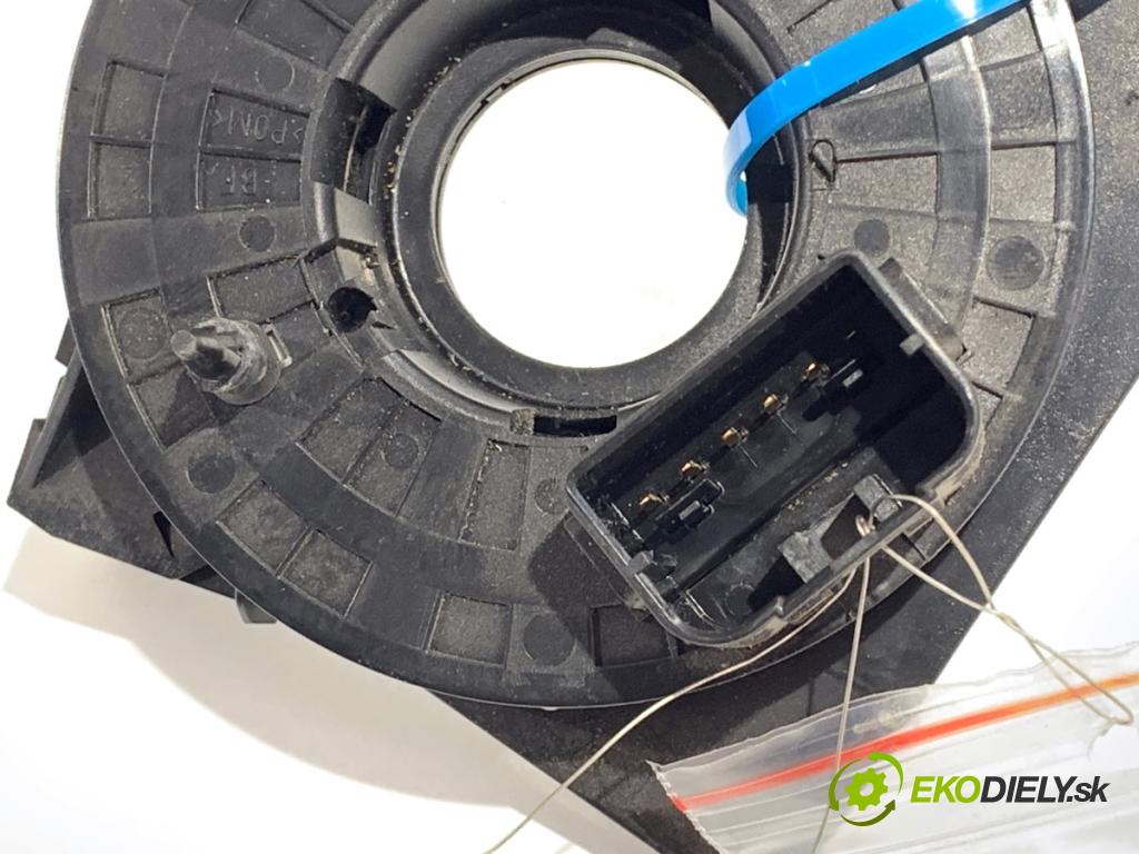 SKODA ROOMSTER nadwozie zamknięte / kombi 2007 59 kW 1.4 TDI 1422 kroužek slimák airbag 283396 (Airbag)