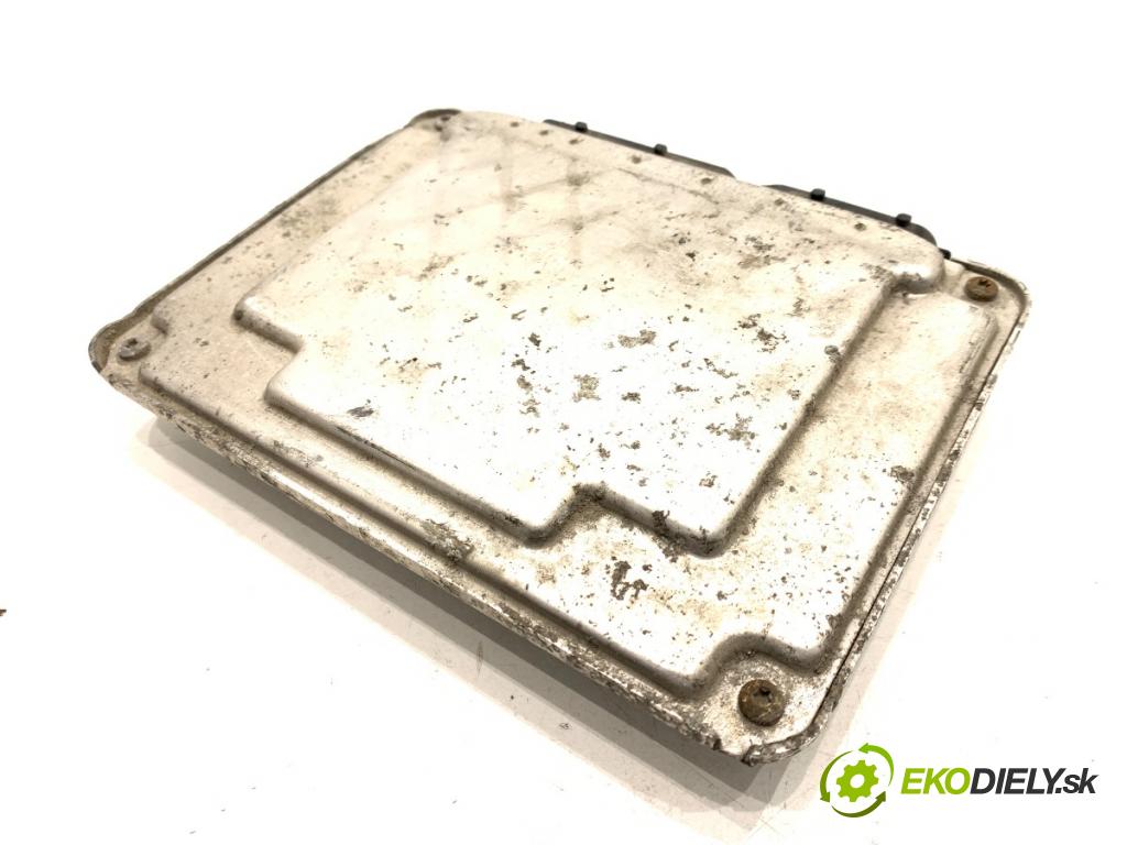 SKODA ROOMSTER nadwozie zamknięte / kombi 2007 59 kW 1.4 TDI 1422 riadiaca jednotka Motor 045906019CC (Riadiaca jednotka)