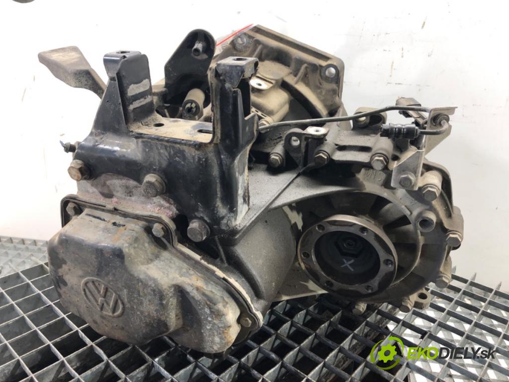 SKODA ROOMSTER nadwozie zamknięte / kombi 2007 59 kW 1.4 TDI 1422 Prevodovka JDE (Prevodovka)