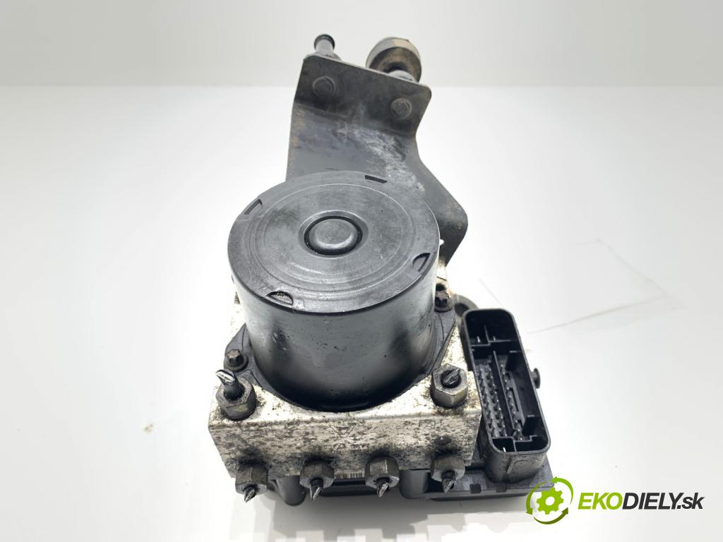 SKODA ROOMSTER nadwozie zamknięte / kombi 2007 59 kW 1.4 TDI 1422 Pumpa ABS 6R0907379C (Pumpa ABS)