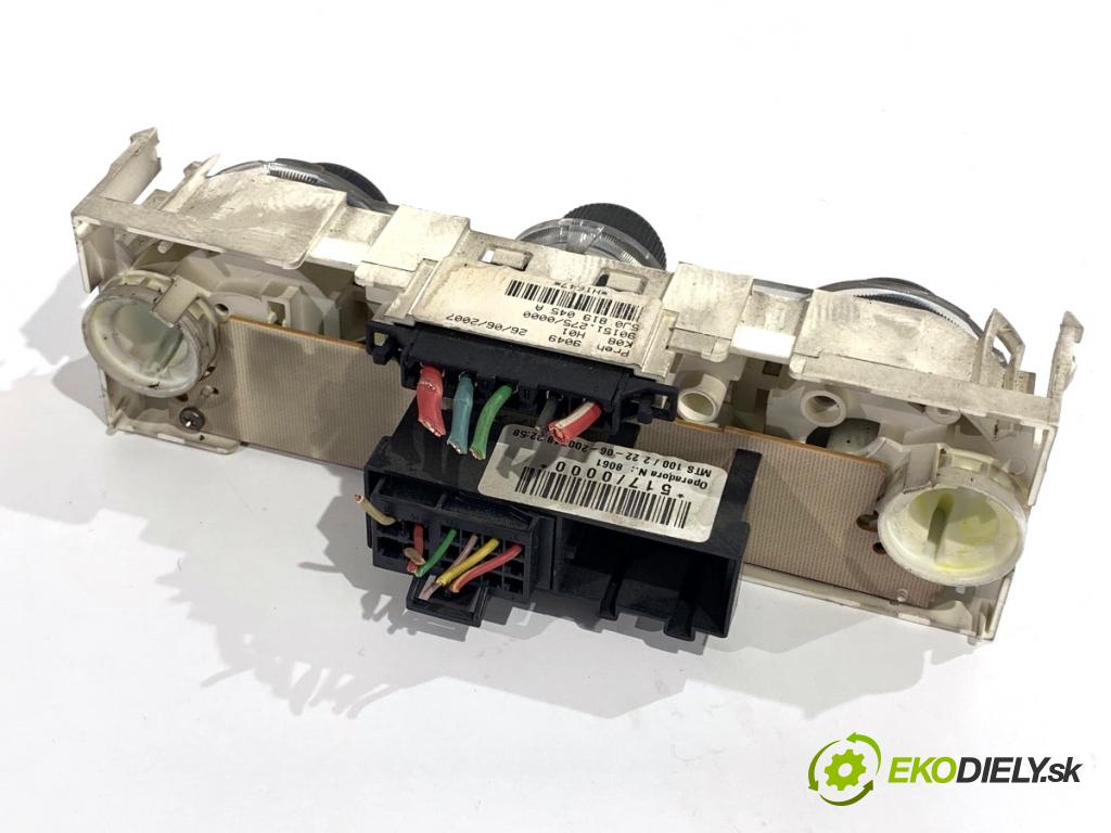 SKODA ROOMSTER nadwozie zamknięte / kombi 2007 59 kW 1.4 TDI 1422 Panel ovládania kúrenia 5J0819045A (Prepínacie páčky pod volantom)