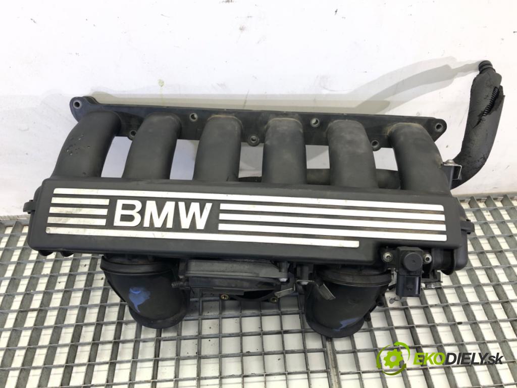 BMW E92 coupe 2006 200 kW 330 i 2996 potrubí sání 7548027 (Sací potrubí)