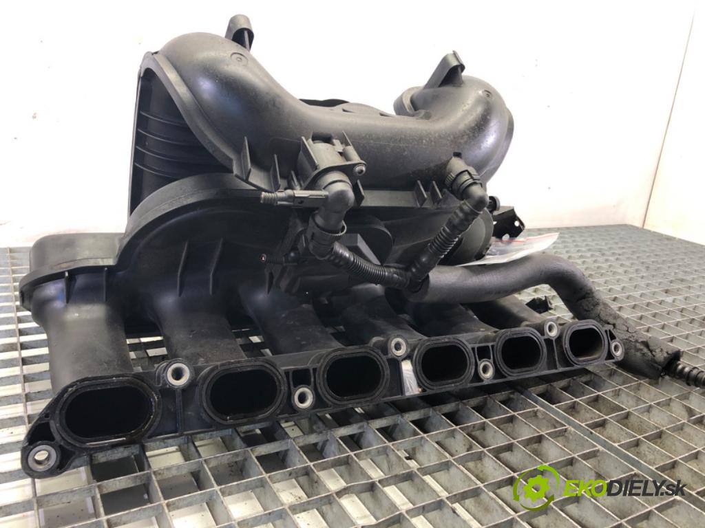 BMW E92 coupe 2006 200 kW 330 i 2996 potrubí sání 7548027 (Sací potrubí)