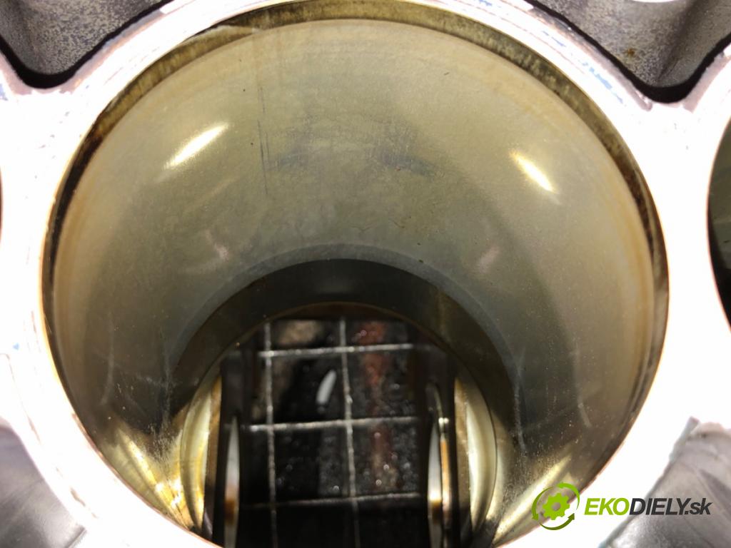 BMW E92 coupe 2006 200 kW 330 i 2996 blok Motor N52B30A (Blok motora)