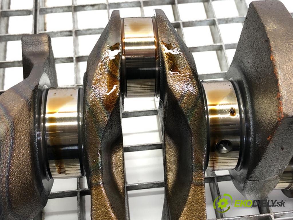 BMW E92 coupe 2006 200 kW 330 i 2996 Kardaň, hriadeľ KLIKA: 7529071 (Blok motora ostatné)